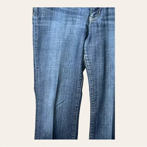 0731. SEVEN 7 DENIM JEANS SIZE 10 MEDIUM WASH IN COLOR - Picture 4 of 15